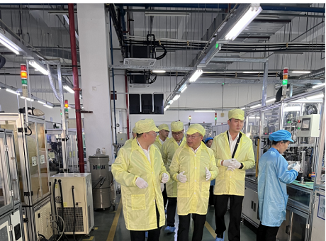 蒋文春莅临绵阳云顶集团深圳分公司调研